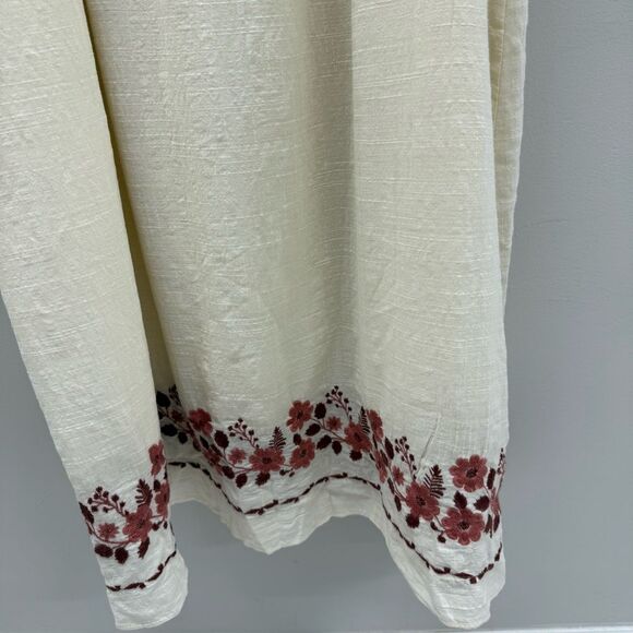 Max Studio Cream Maxi Dress with Red Floral Accents 💘 - Picture 5 of 7